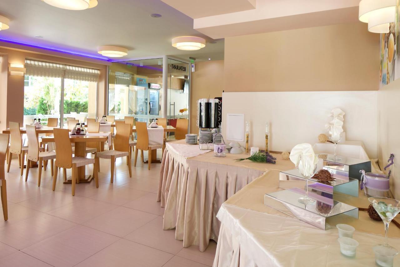 Karlovo Hotel Sunny Beach Buitenkant foto