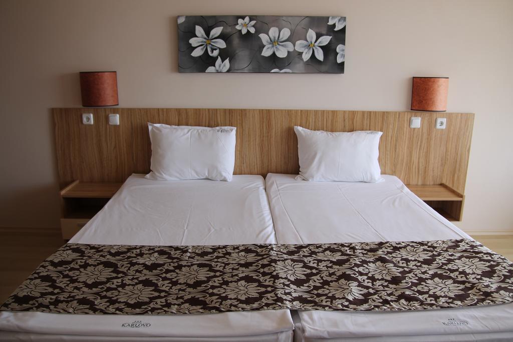 Karlovo Hotel Sunny Beach Buitenkant foto