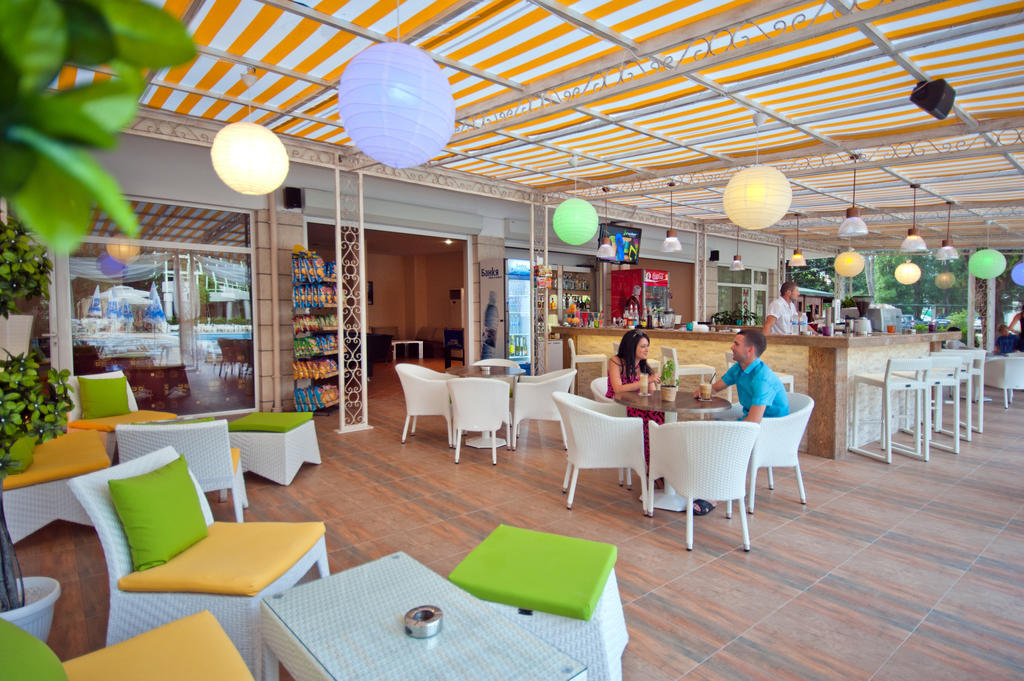 Karlovo Hotel Sunny Beach Buitenkant foto