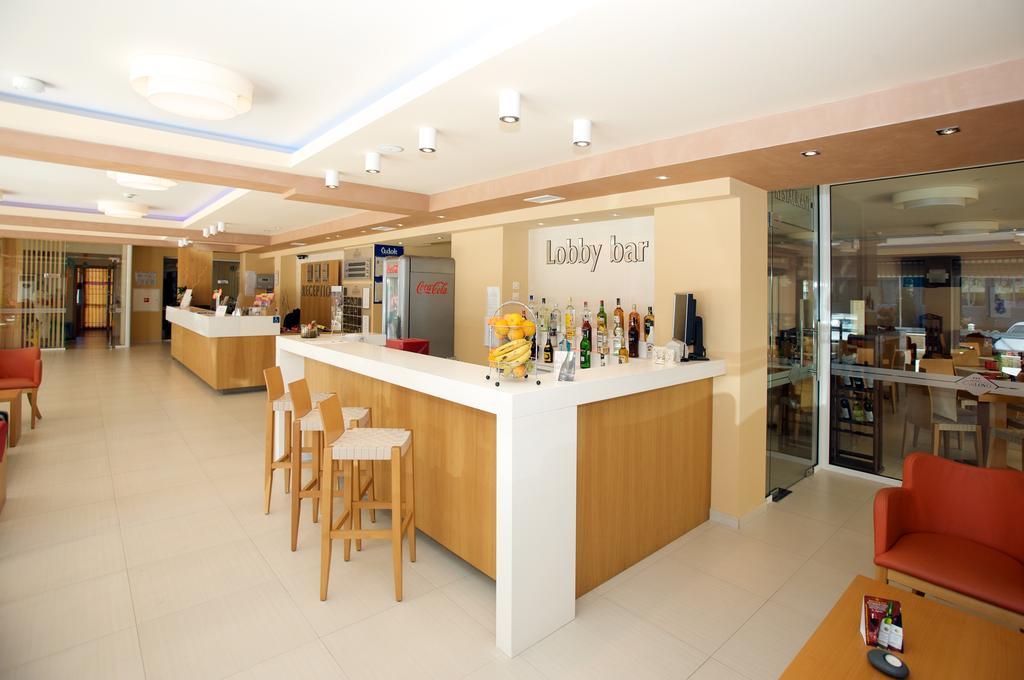 Karlovo Hotel Sunny Beach Buitenkant foto
